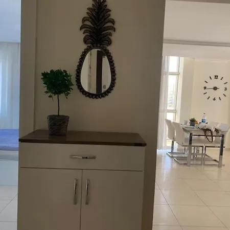 Apartamento Orion Park 2+1 *